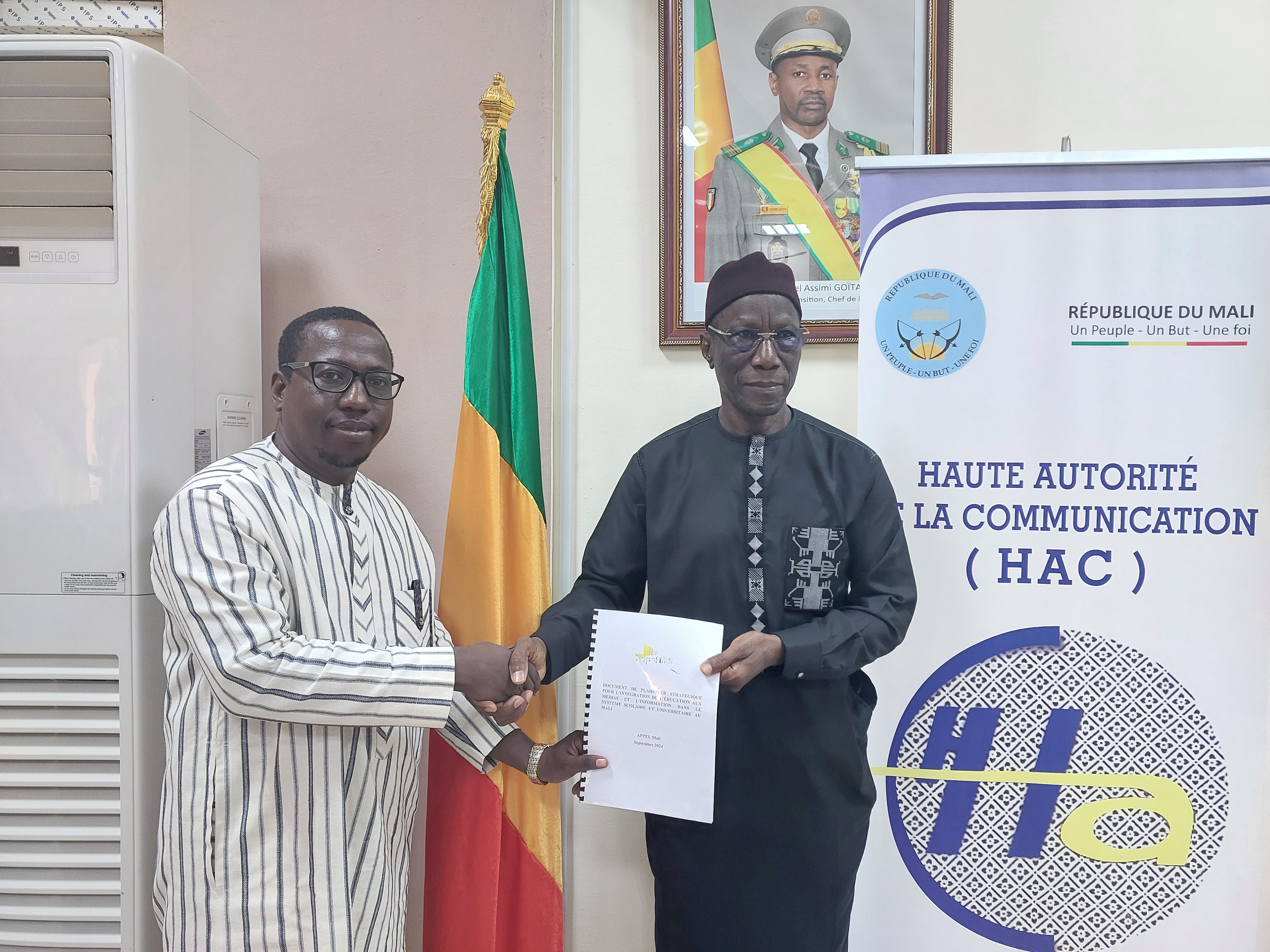 Mali : Remise du document de plaidoyer élaboré par APPEL-MALI à la HAC