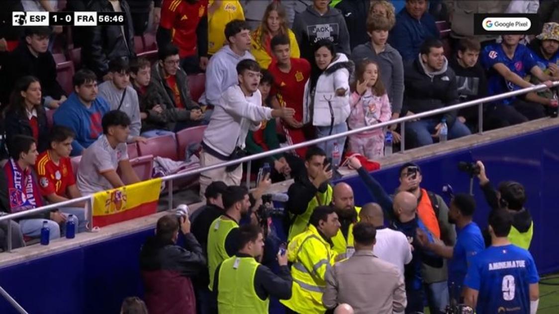 Défaite française et insultes racistes pour le match de foot entre stars d'internet