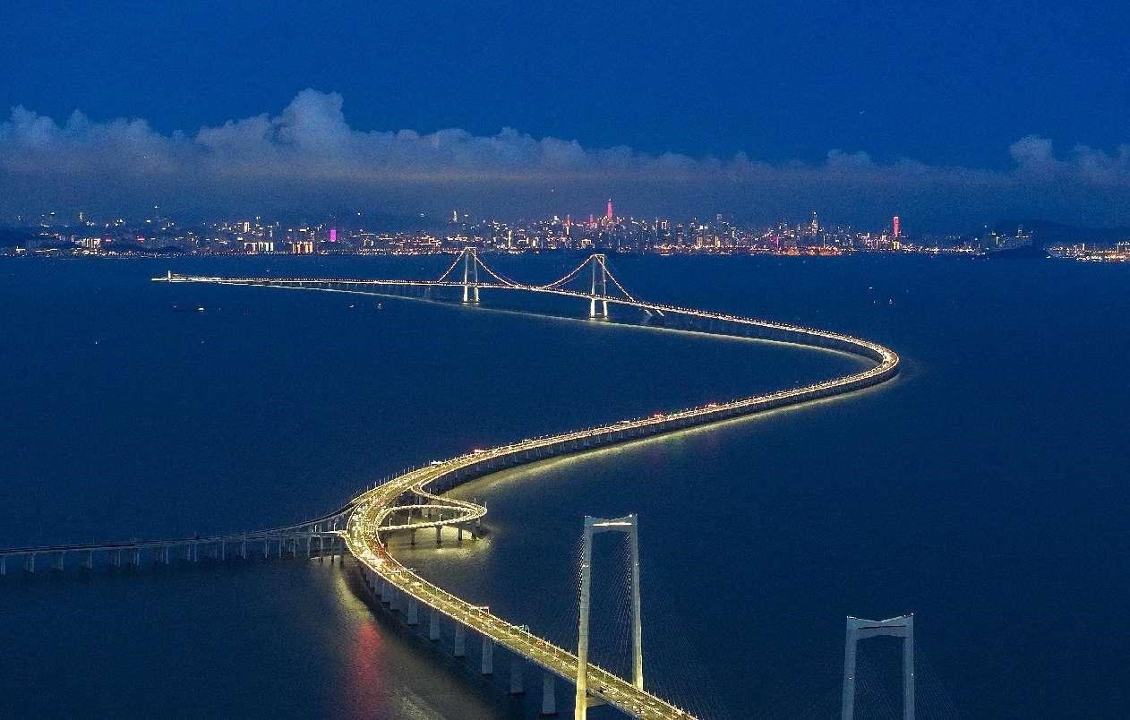 Un pont, un port, une route… découvrez les grands changements en matière de transport en Chine