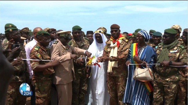 Inauguration du camp militaire de San : Le Colonel Sadio Camara promet que la reconquête de l’entièreté de notre territoire national se fera dans les meilleurs délais