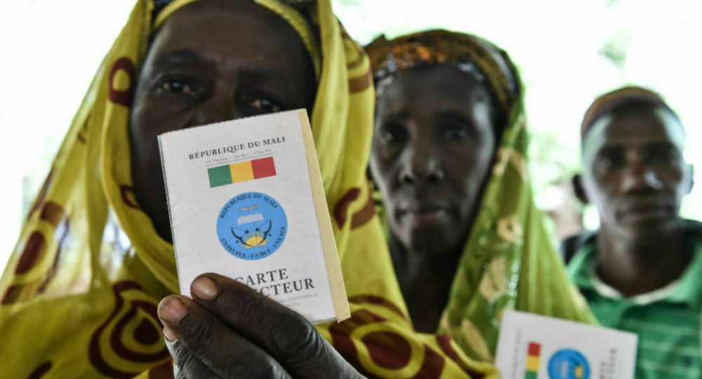 Retour à l’ordre constitutionnel : deux favoris à quelques mois du scrutin