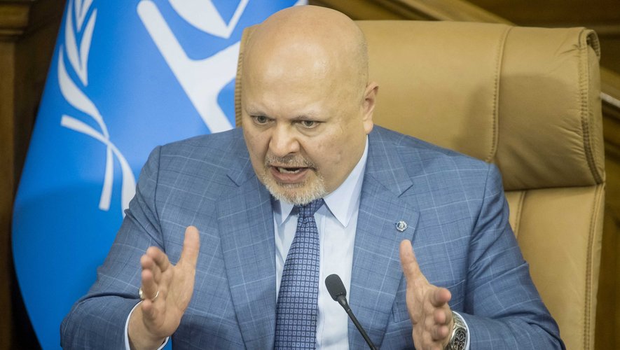 Karim Khan, procureur de la Cour pénale internationale, est accusé d’abus sexuels et d’avoir voulu faire taire la victime présumée