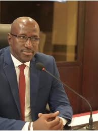 Mamadou L. Sylla, spécialiste en intelligence économique : “Nos importations sont à majorité les produits énergétiques”