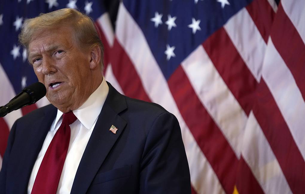 Trump pourrait faire pression sur Kiev pour qu'elle cède une partie de son territoire, selon un ancien chef de l'OTAN en Europe