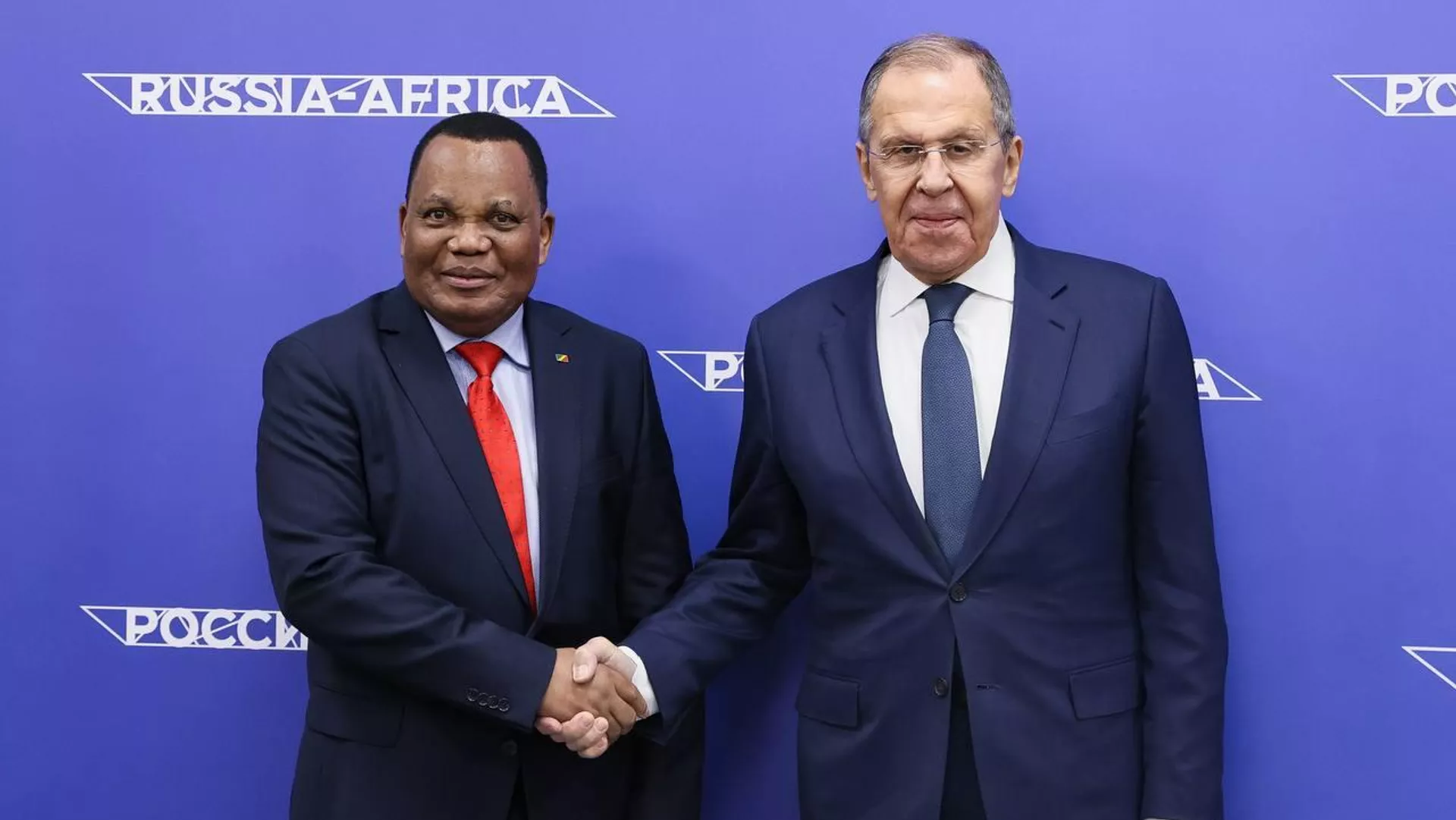 "Les Africains ont été bluffés" par l'Occident, selon le chef de la diplomatie congolais