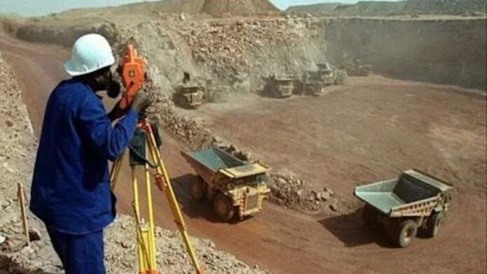 Le Mali défie les géants miniers occidentaux et réclame son or