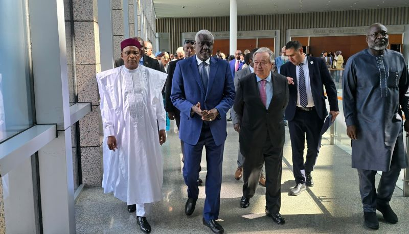 Mahamadou Issoufou funambule entre Niger et ONU