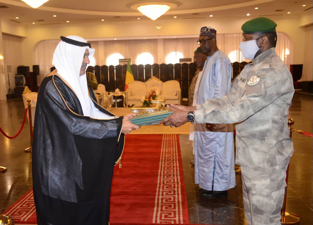 DIPLOMATIE : Cérémonie de présentation des lettres de créance à Son Excellence le Général d’Armée Assimi GOÏTA, Président de la Transition, Chef de l’État