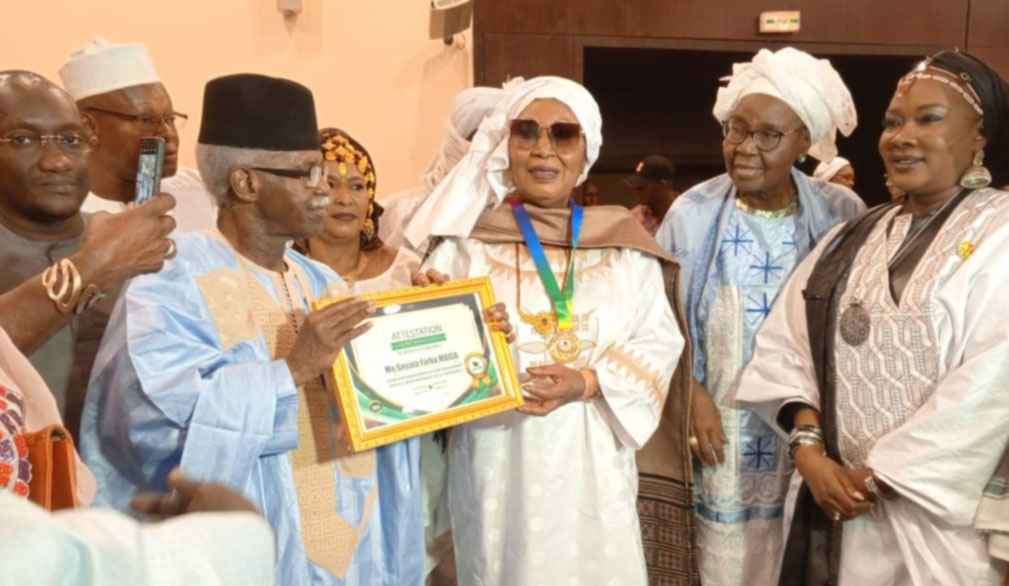 Pour son combat en faveur du développement : Me Soyata Maïga reçoit la médaille de « citoyen modèle »