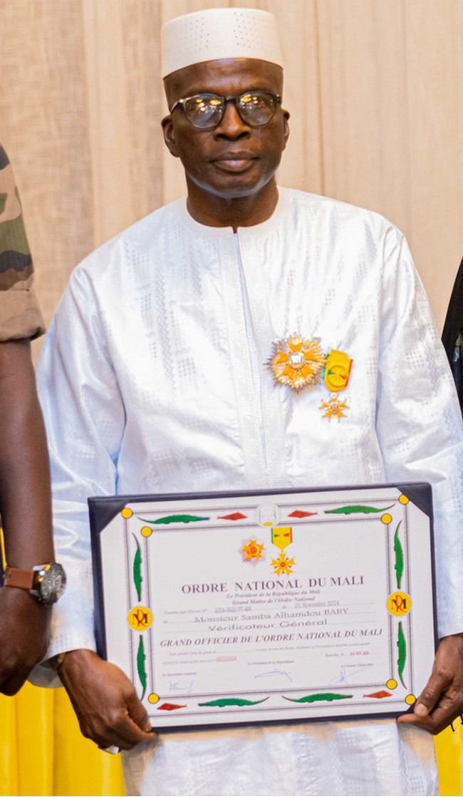 Pour services rendus à la nation : Samba A. Baby élevé à la dignité de Grand Officier !