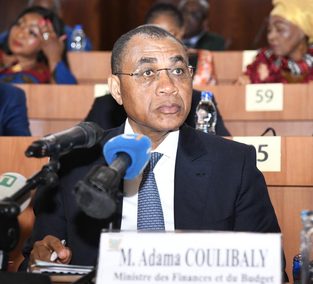 Côte d’Ivoire : 26% du budget 2025 dédié au service et à l’amortissement de la dette