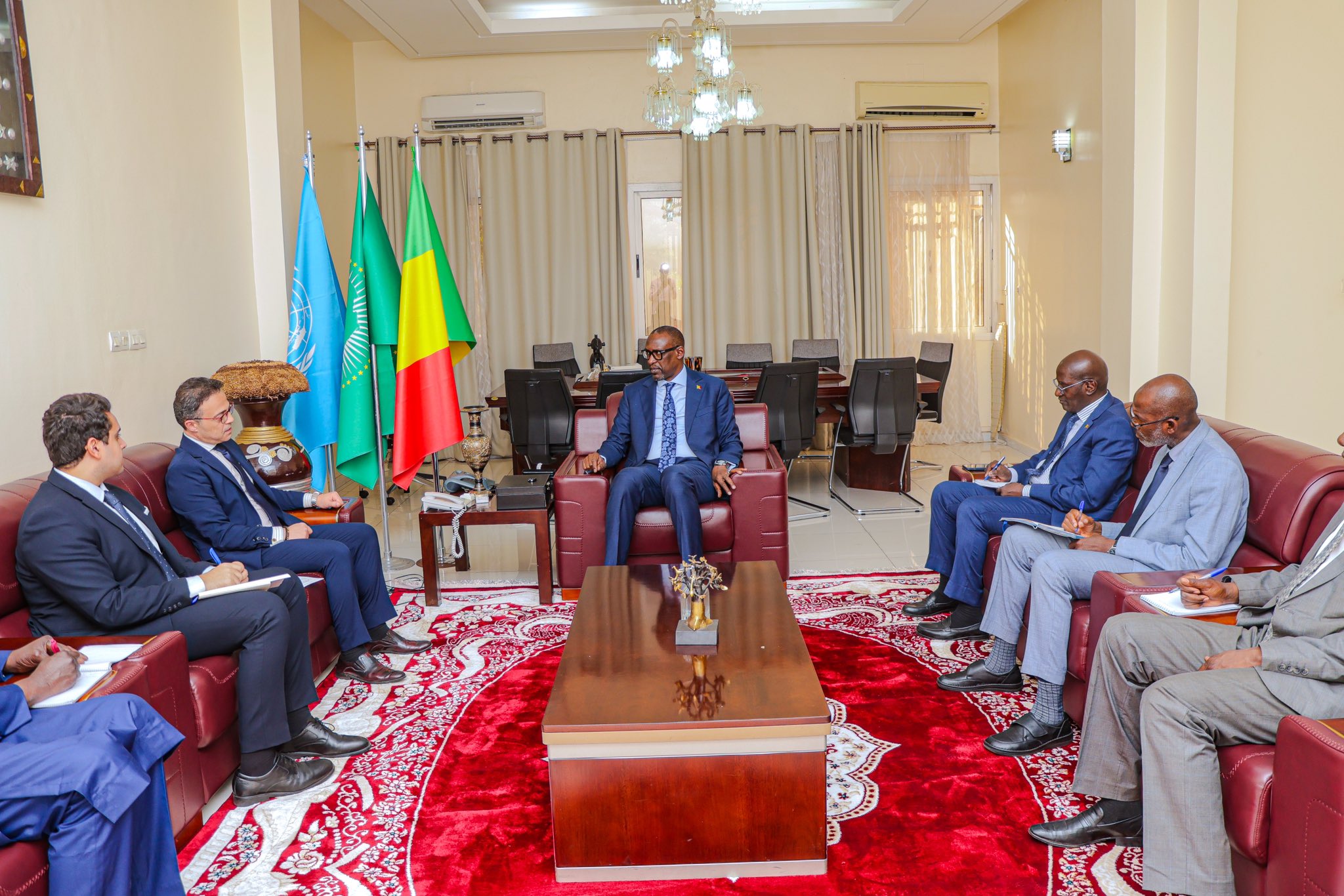 Bamako : Le ministre DIOP reçoit l'Ambassadeur d'Égypte