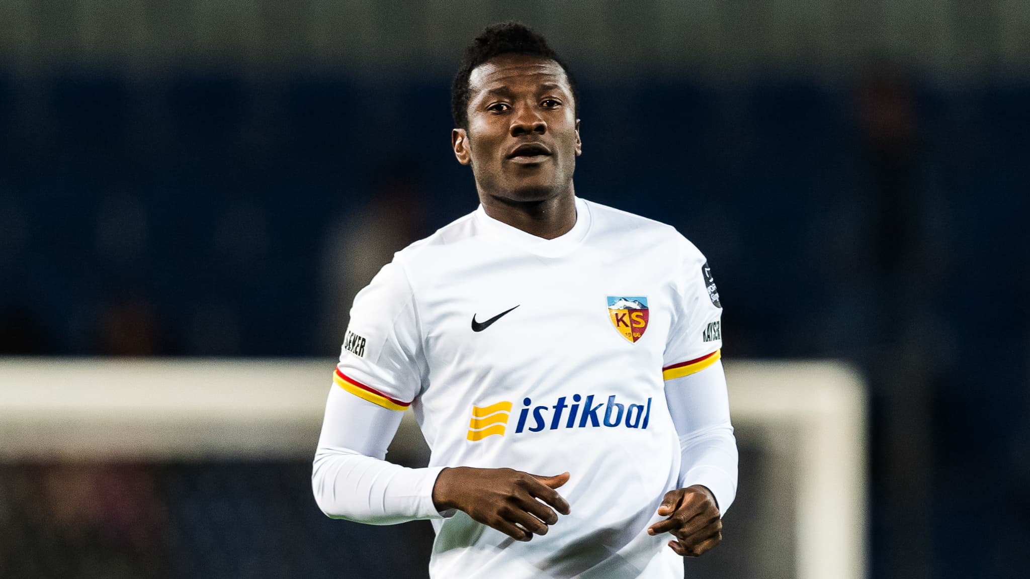 Asamoah Gyan, passé d'être le huitième joueur le mieux payé du monde à n'avoir plus que 724 euros sur son compte