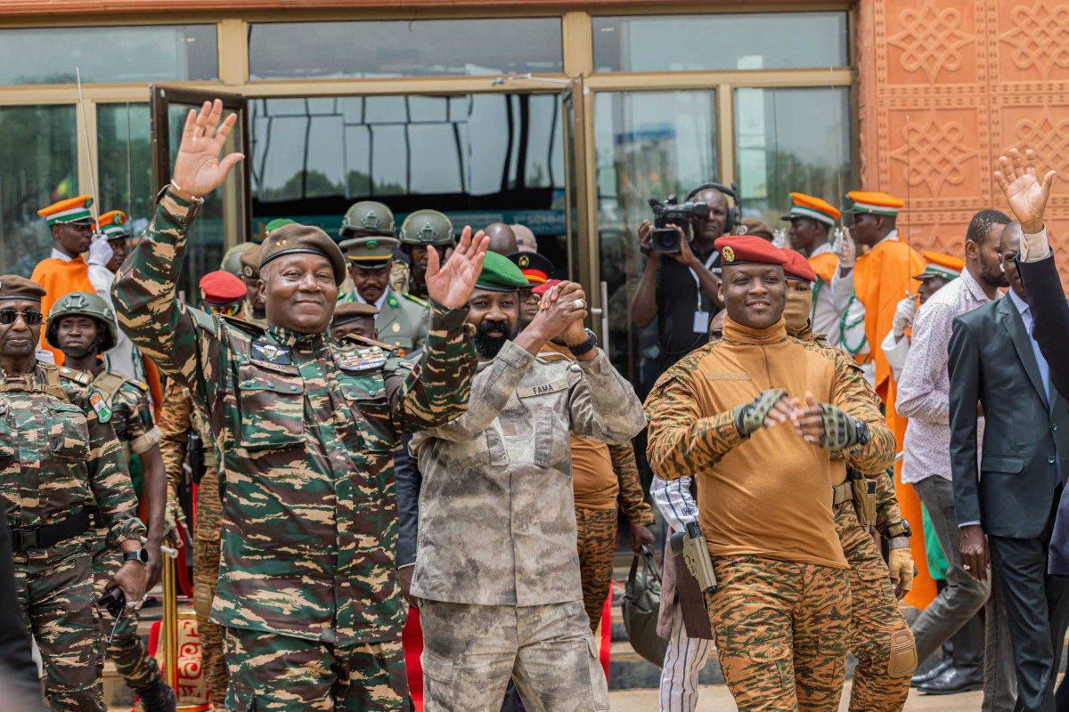 Armement, CEDEAO, coopération avec la Russie: quel bilan 2024 pour l’Alliance des États du Sahel?