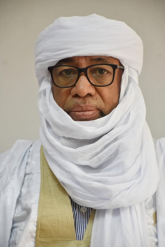 Adoption de nouveaux textes pour renforcer le secteur postal