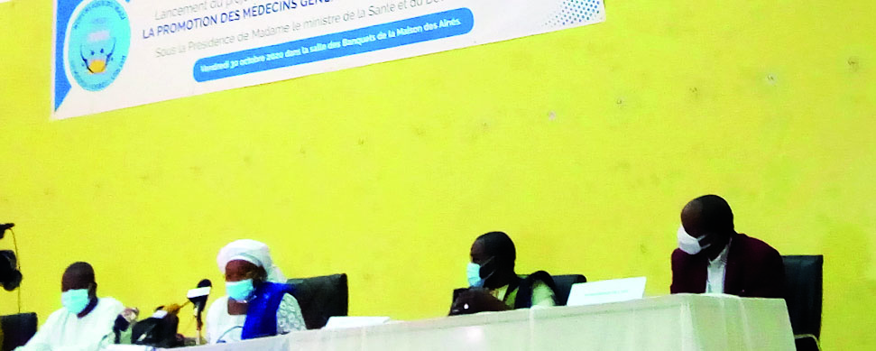 Médicalisation des zones rurales du Mali : Plus d’un million de Maliens bénéficieront bientôt des services des médecins généralistes communautaires