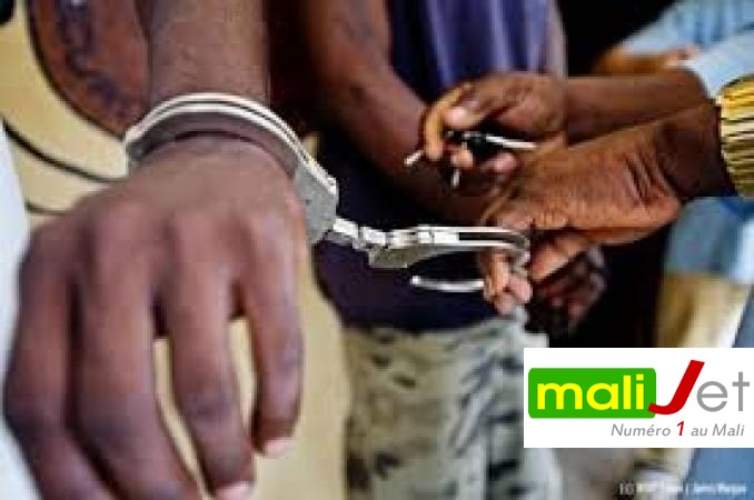 12ème Arrondissement : Deux braqueurs à mains armées sous les verrous !