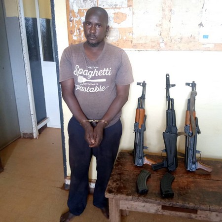 Commissariat de police de Mopti : Trois armes de guerre type AK47 saisies