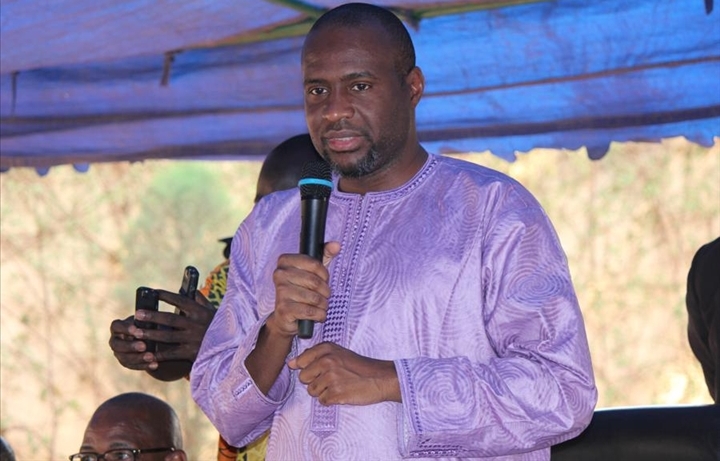 Nord du MALI: Moussa Mara profite de ses visites humanitaires pour inviter la population à soutenir la transition