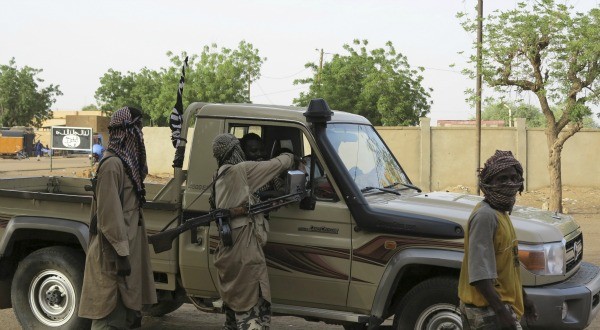 Déjà très éprouvées par les combats meurtriers entre le GSIM et l’EIGS dans le Gourma: Les populations sommées de quitter la commune de Tessit sous peine de représailles