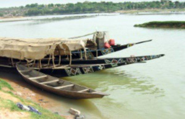 YOUWAROU : une dizaine de morts suite au chavirement d’une pirogue