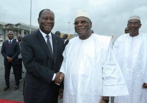 Renoncement à un troisièmement mandat: Alassane Ouattara indique la voie à Alpha Condé et Macky Sall