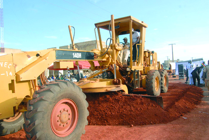 Entretien des routes nationales au Mali : Où sont les 23 milliards F CFA promis par le chef de l’Etat ?