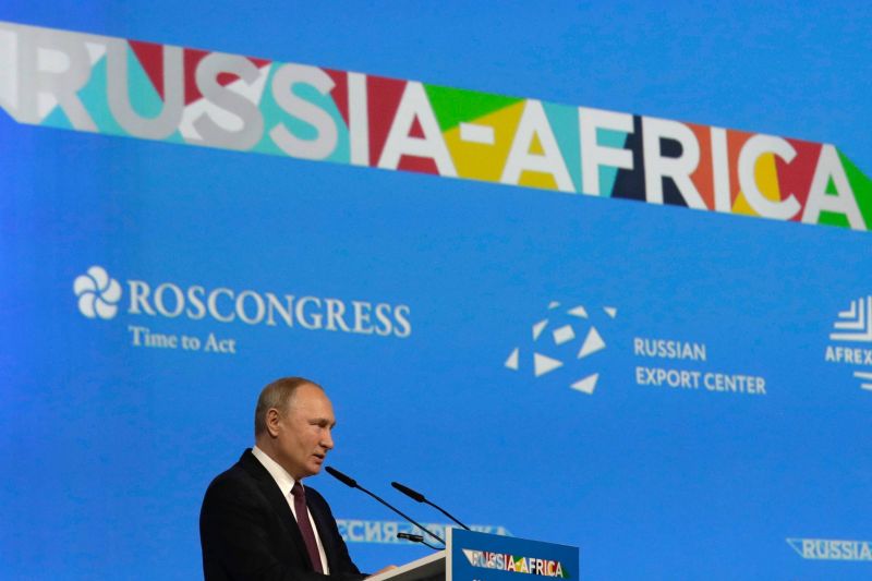 Quel bilan pour le Sommet Russie-Afrique de Saint-Pétersbourg  ?