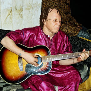 Salif Kéïta sur BBC : Â«J’ai aimé la musique avant de chanterÂ»Â...