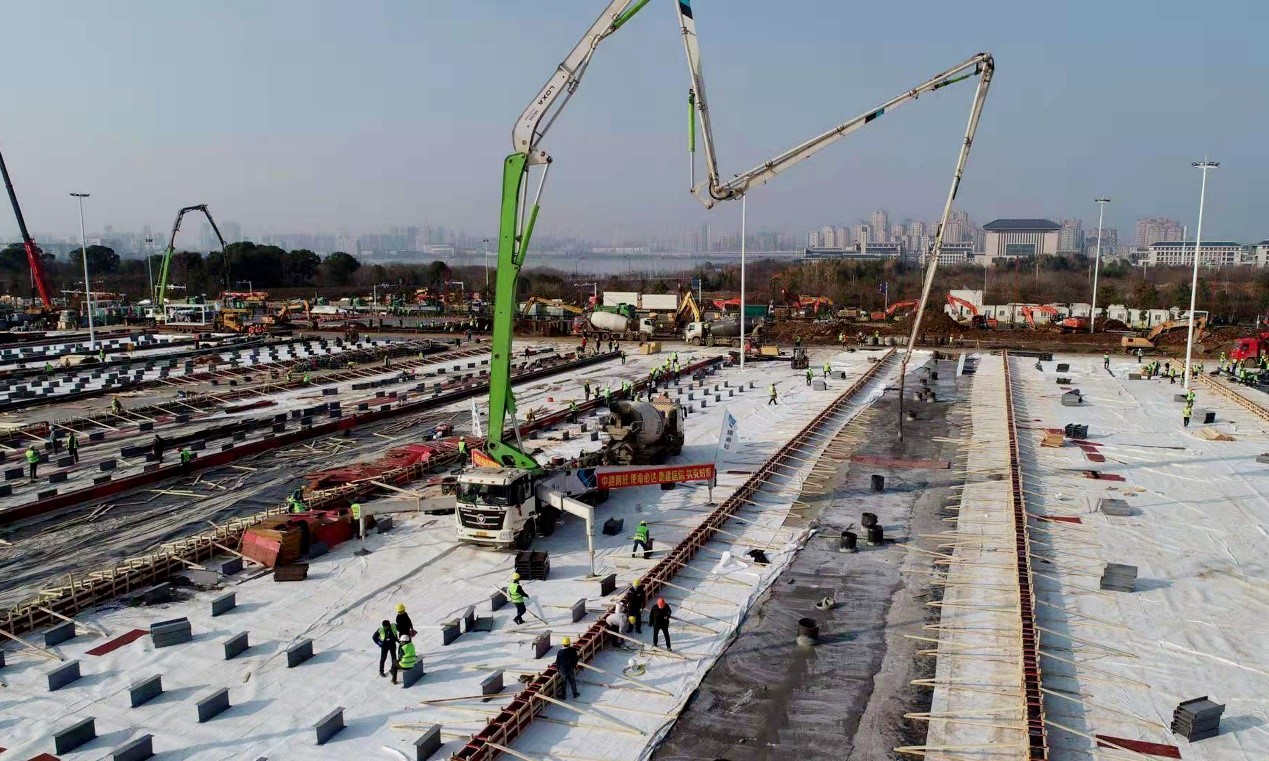 La construction de l'hôpital Huoshenshan, une course contre l'épidémie