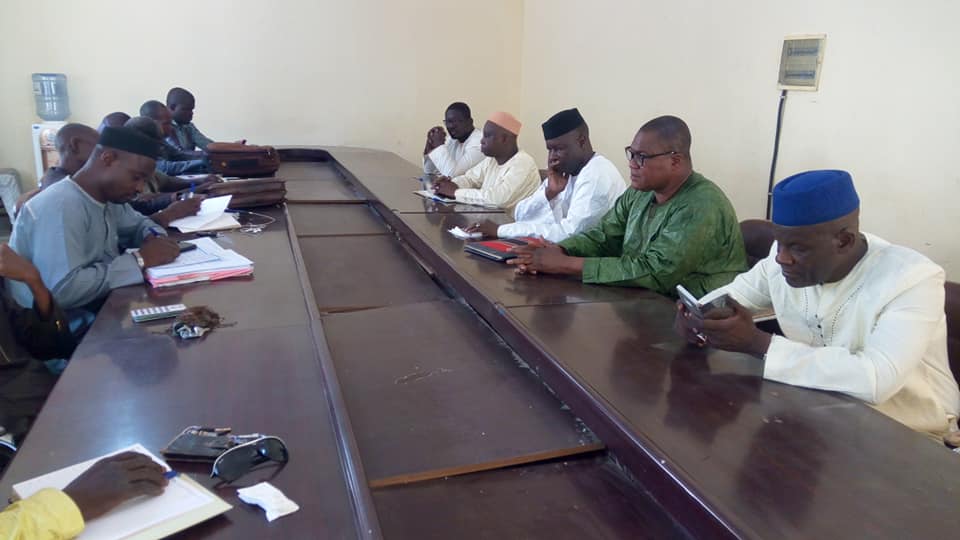 Quand le gouvernement convie en réunion les syndicats de l’éducation signataires du 15 octobre 2016 : Man œuvre ou repositionnement stratégique ?