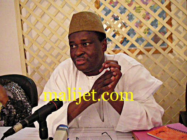 Tiebile Dramé Président du Parena : « Il faut une autorité nationale de gestion des élections »