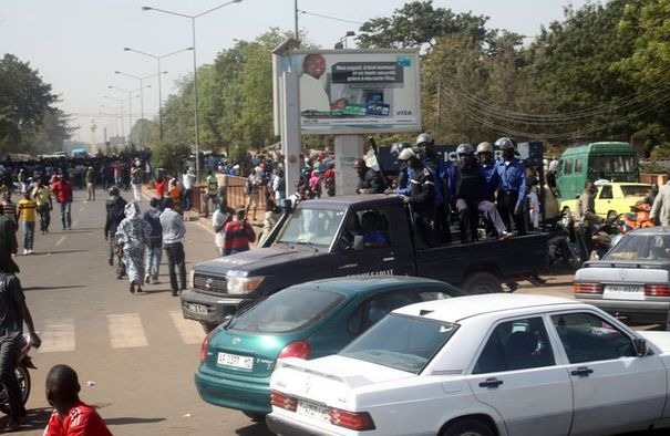 Application des droits et taxes illégaux sur les véhicules automobiles : La DGD apporte un démenti dans un communiqué