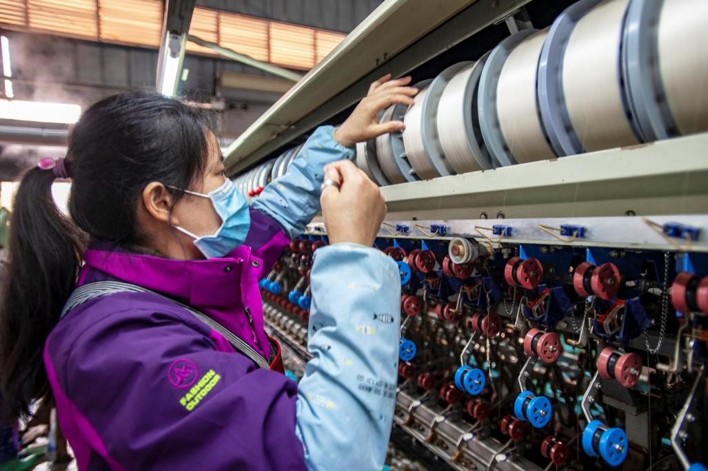 La province du Guangxi poursuit en même temps la prévention de l’épidémie et l’éradication de la pauvreté.