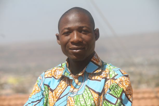 Elections législatives 2020 : ne votons pas pour des « parle-et-ment » et « se taire » et des « débités », votons plutôt pour des « Patriotes.»