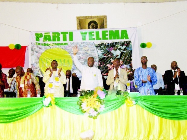 Tensions croissantes du climat social au Mali : Le parti YELEMA interpelle…